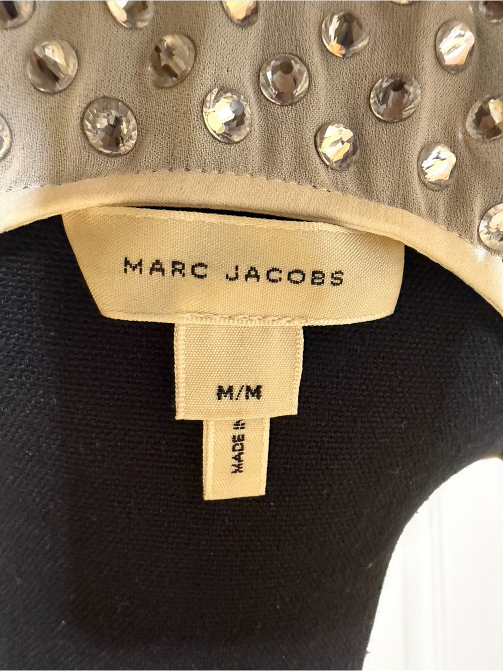 Marc Jacobs white Sleeveless Embellished Tank size M, good condition - Picture 5 of 5